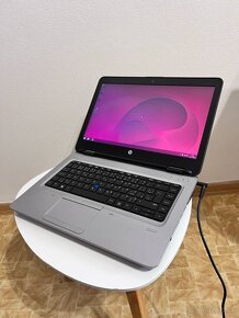 Notebook 14" HP.AMD PRO A10-8730B 4x2,40GHz.4gb ram.500gHDD - 5