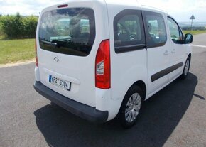 Citroën Berlingo 1,6 72 kw,klima benzín manuál 72 kw - 5