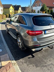 Predám Mercedes-Benz AMG GLC 250d 4 MATIC - 5