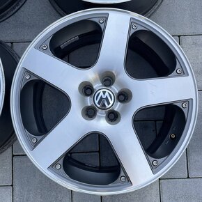 original alu disky VW GOLF IV GTI 5x100 R17 - 5