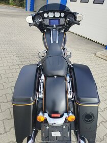 Harley Davidson Street Glide Special - 5