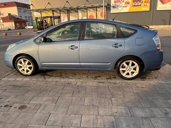 Toyota prius 1,5 hybrid - 5