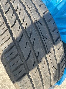 235/50R18 letne - 5