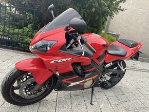 Honda CBR 600f4i Sport - 5