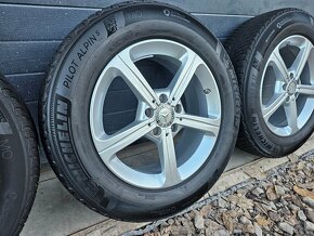 Zánovná Zimná Sada Mercedes GLA, GLB+215/65 R17 - 5