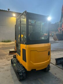 Minibagr JCB 16C-1, rok výroby 2019, 880 mth, TOP - 5