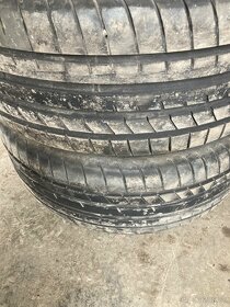 Letné gumy 245/45r18 - 5