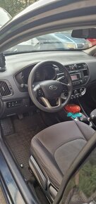 Predam Kia Rio 3.  2012 -63kw 155 000km LPG - 5