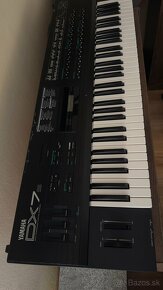 Yamaha DX7s - 5