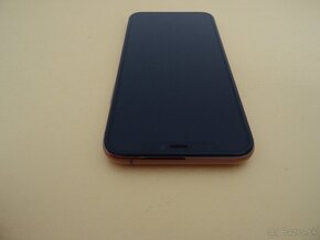 iPhone 11 PRO 64GB GOLD - ZÁRUKA 1 ROK - VELMI DOBRY STAV - 5