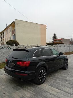 AUDI Q7 7MIESTNÝ PANORAMA - 5