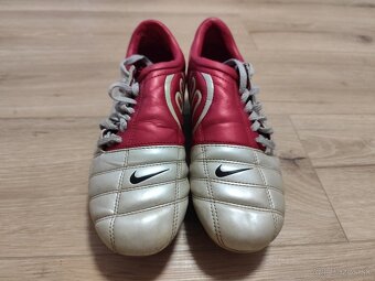 Kopačky Nike Total 90 - 5