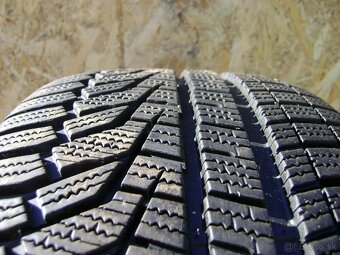 235/45 r17 zimne pneumatiky hankook - 5