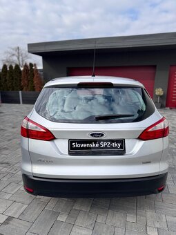 Ford Focus 1.6Tdci max vybava - 5