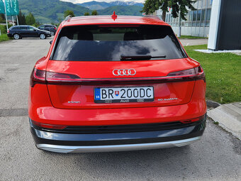 Audi E-TRON 50 QUATTRO ADVANCED v záruke do 6.5.2027 - 5