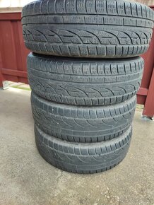 Honda 225/65 R17 - 5