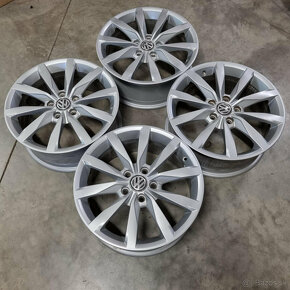 Originál Volkswagen disky 5x112 R17 ET49 - 5