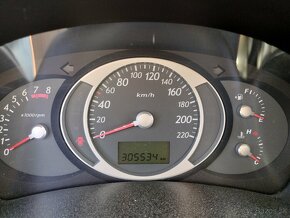 Hyundai Tucson 2.0, benzin + LPG 2007 - 5