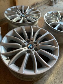 5x120 Hlinikove disky original BMW f10 - 5