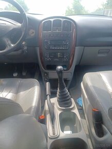 Rozpredam Chrysler Voyager 2.5crd 105kw - 5