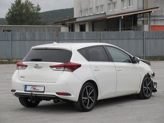 Toyota Auris 1.6 l D-4D S S Executive - 5