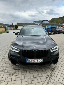 BMW X5 40d 2022 - 5