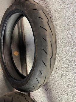 Pirelli Diablo Rosso 4 - 5