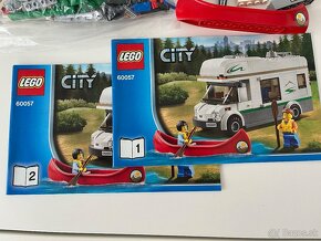 LEGO CITY 60057 Obytná dodávka - POUŽITÉ - 5