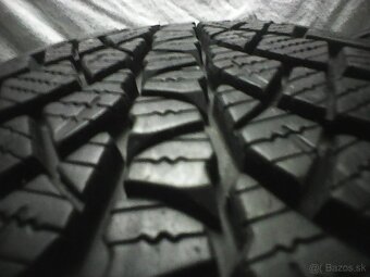 KUMHO 205 45 R17  ZIMNE PNEU - 5