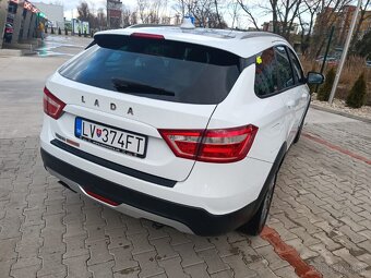 Lada Vesta cross - 5