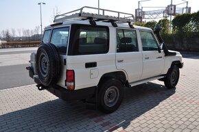 Toyota HZJ 76 LandCruiser - NOVÉ AUTO - 14 km - 4.2 Diesel - 5