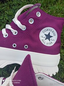 Converse Chuck Taylor baklažánové v 38 - 5