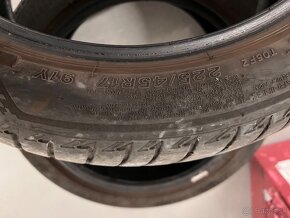 Pneumatiky 255/45 R17 - 5