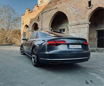 AUDI A8 4.2TDi Quattro - 5