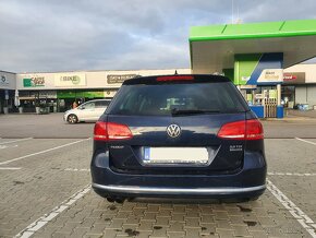 Volkswagen passat 2.0 bluemotion 103kw r.v.: 1010 model 2011 - 5