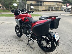 MV Agusta Turismo Veloce 800 - 5