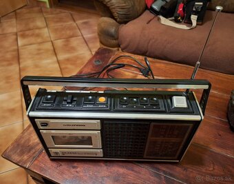 Retro kazeťak Grundig - 5