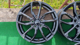 5x114,3 R17 --- KIA ... - 5