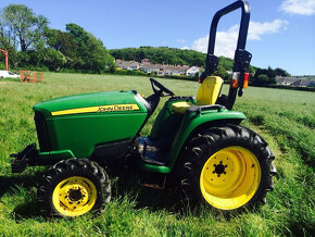 John Deere 630 - 5