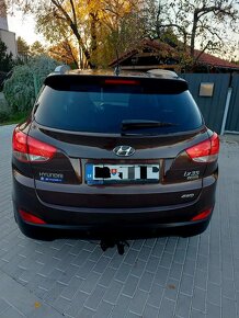 Hyundai ix35 4WD 2.0 CRDi 100Kw 6.St Manuál - 5