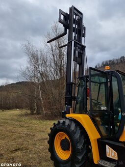 Terénny vysokozdvižný vozík JCB 940-4 tony 4X4 AKO NOVÝ 201 - 5