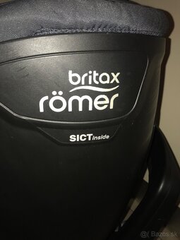 Britax Romer dualfix M i-size+ novorodenecka vlozka - 5