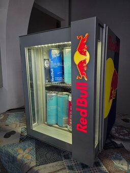 Red Bull chladnicka - 5