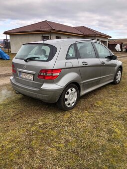 Mercedes Benz B 180 CDI - 5