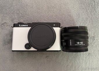 Panasonic Lumix S9 biely + Lumix S 18-40mm f/4.5-6.3 - 5