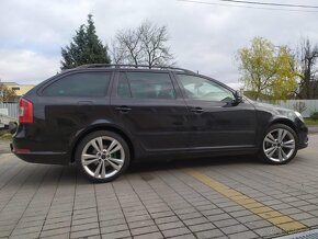 Škoda Octavia Combi 2.0 TDI CR DPF RS - 5