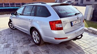 Škoda Octavia Combi 2.0 TDI Ambition DSG - 5