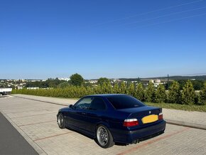 BMW e36 coupe 318is - 5