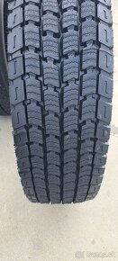 MICHELIN 295/80 R22,5 záberová - 5