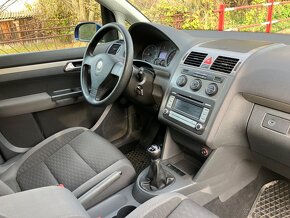 VW Touran 1.9 TDI 7 miestny - 5